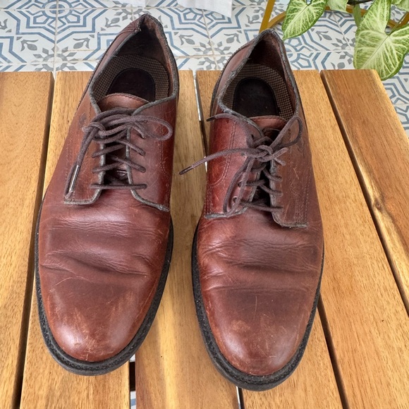 Tommy Hilfiger Brown Leather Oxford Derby Dress Shoes Men’s 10.5 M Lace Up - Picture 2 of 9